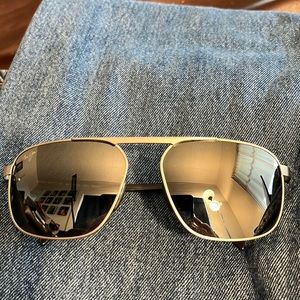 Excellent conditional Oakley Maui Jim’s—“the Bird”
